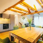 Tilia 3*