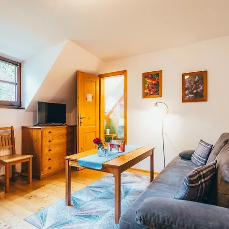 펜지온 틸리아 3*